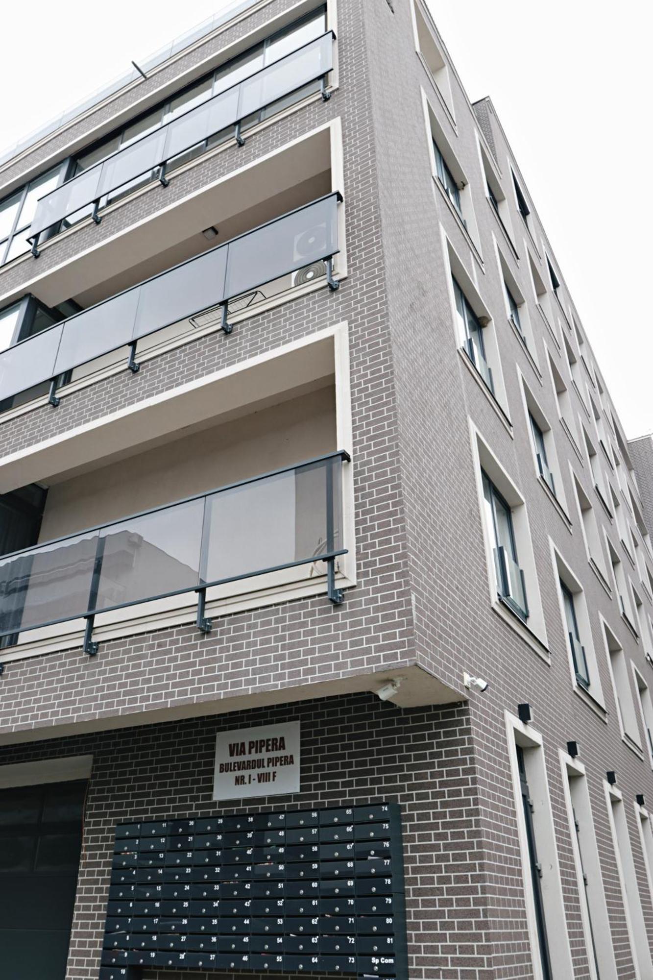 Via Vida I 2 Bedroom Apartments On Pipera Blvd Voluntari Εξωτερικό φωτογραφία